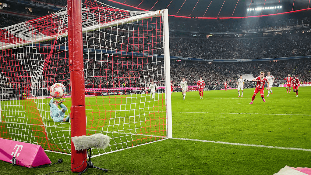 德甲-凯恩点射17岁小将破门 拜仁2-2美因茨结束四连胜